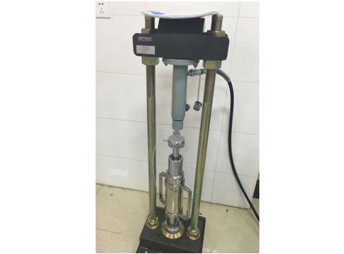 手動油壓式靜水壓機(日本）